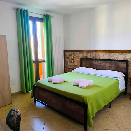 Mamuthones Couette-café Porto Torres