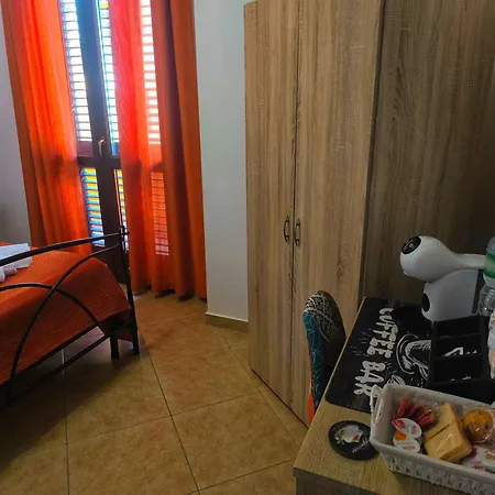 Mamuthones 3* Porto Torres