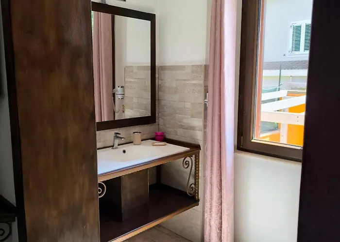 Mamuthones 3* Porto Torres